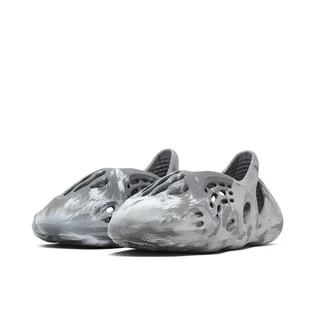 Тапочки мужские Adidas Yeezy Foam Rnr Mx Granite Grey IE4931