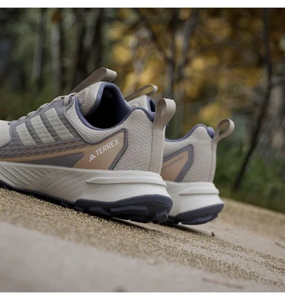 Кроссовки женские Adidas Terrex Tracefinder 2 Climaproof Trail Running Grey JR7773
