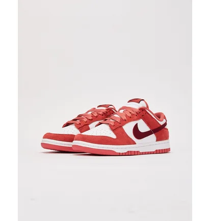 Кросівки жіночі Nike Dunk Low ValentineS Day White/Red FQ7056-100