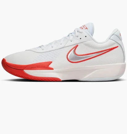 Кросівки унісекс Nike G.T. Cut Academy Basketball Shoes White FB2599-101