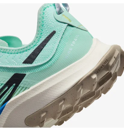 Кросівки жіночі Nike Air Zoom Terra Kiger 8 Green Dh0654-301
