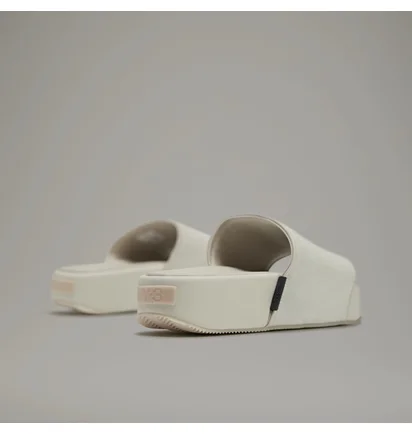 Тапочки унисекс Adidas Slide Beige GW8630