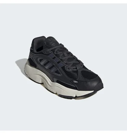 Кросівки чоловічі Adidas Ozmillen Shoes Black ID5831