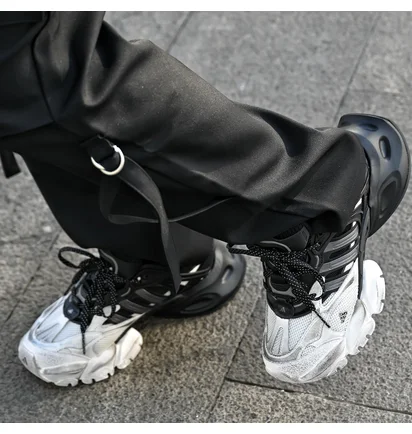 Кроссовки женские Adidas Xlg Runner Deluxe Black/Grey JR0861