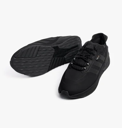 Кросівки унісекс Adidas Avryn Shoes Black IG2372