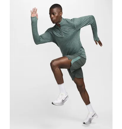 Кофта мужская Nike 1/2 Dri-Fit Element Green DD4756-338