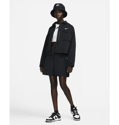 Шорти жіночі Nike Sportswear Essential Woven High-Rise Shorts Black Dm6247-010