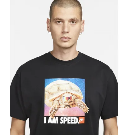 Футболка мужская Nike T-Shirt Max90 Sportswear Black FD1350-010