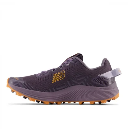 Кроссовки женские New Balance Fuelcell Summit Unknown V4 Shoes Violet WTUNKNL4