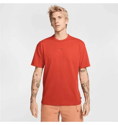 Футболка мужская Nike Sportswear Premium Essentials Red DO7392-626
