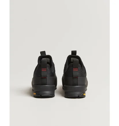 Кроссовки унисекс THE NORTH FACE Glenclyffe Black NFOA817BKX7