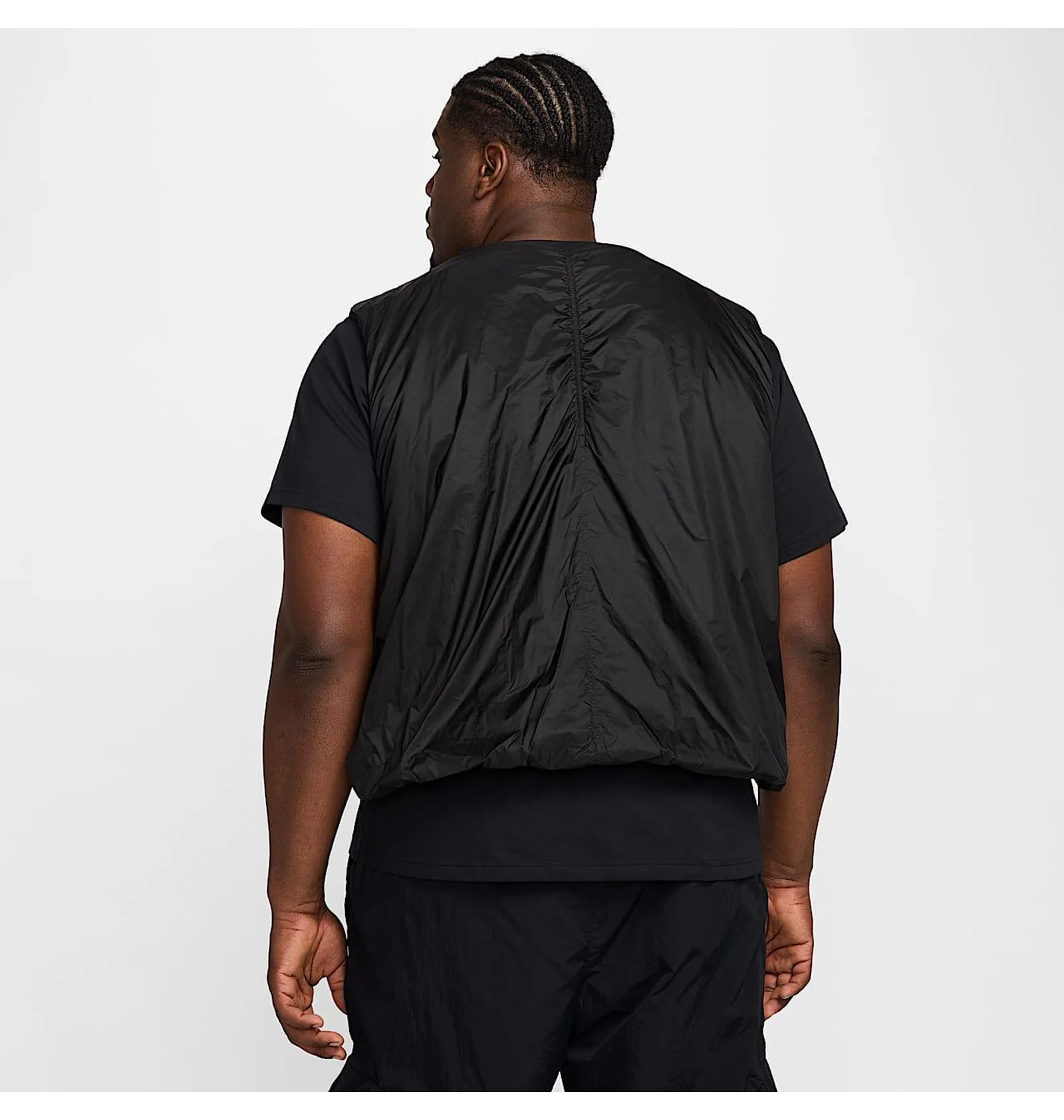 ᐉ Жилетка мужская Nike Tech Woven Vest Black HM4262-010 - купить