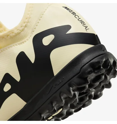Сороконожки детские Nike Jr Zoom Vapor 15 Academy Tf Beige DJ5621-700