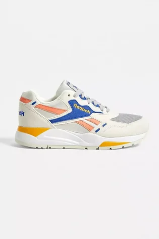 Кроссовки мужские Reebok Bolton Essential White DV5639