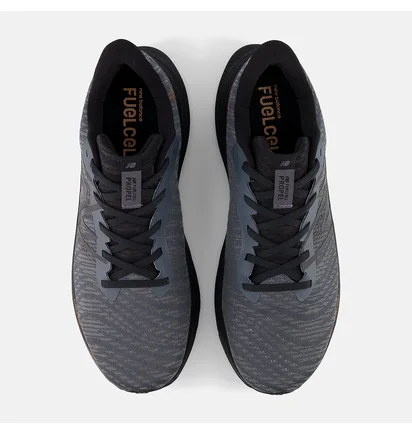 Кросівки чоловічі New Balance Fuelcell Propel V4 Grey MFCPRGA4