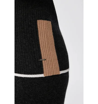 Жилетка жіноча Arena Square Cut Drag Black 1E366-050