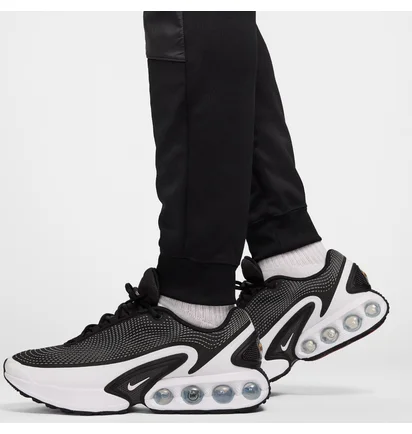 Штани чоловічі Nike Air Max Pk Jogger Black HF6599-010