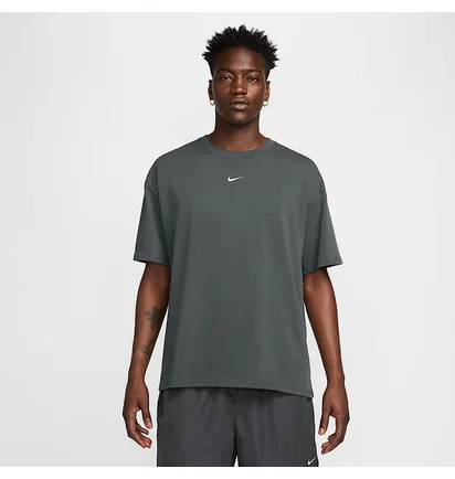 Футболка унисекс Nike Nocta Nrg Big Body Cs Grey FN7663-060