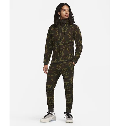 Толстовка чоловіча Nike Sportswear Tech Fleece Og Windrunner Camo/Green FN3929-355