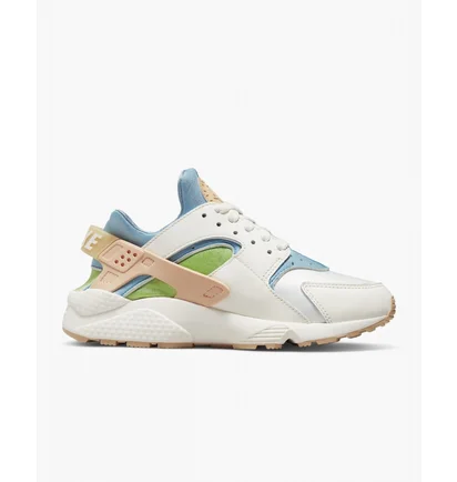 Кросівки жіночі Nike Air Huarache Se Sun Club White Dq0117-100