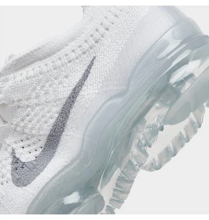 Кроссовки женские Nike Air Vapormax 2023 Flyknit Next Nature Running Shoes White DV6840-100