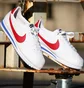 Кроссовки женские Nike Wmns Classic Cortez Leather White 807471-103