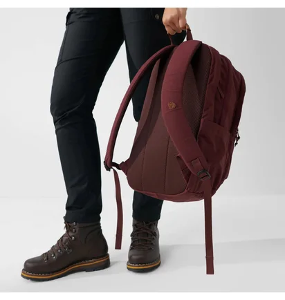 Рюкзак унісекс Fjallraven Raven Bordo 23345.357