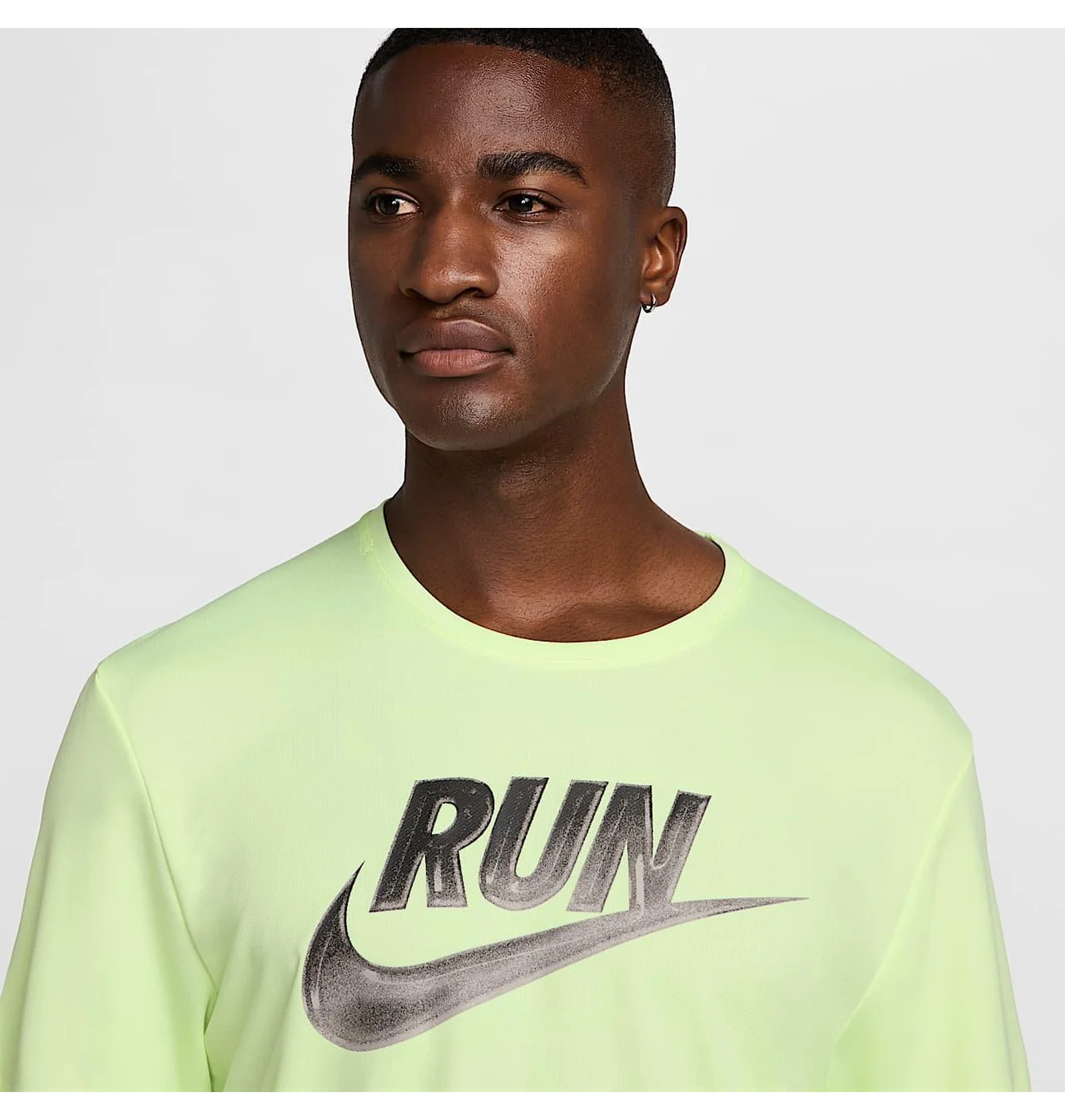 ᐉ Футболка мужская Nike Run Energy Miller Green HJ3564-701