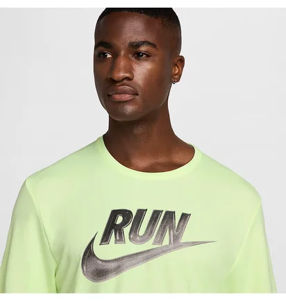 Футболка чоловіча Nike Run Energy Miller Green HJ3564-701