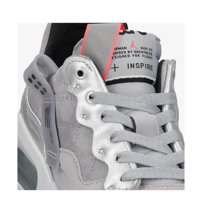 Кроссовки женские Air Jordan Ma2 Grey CW5992-009