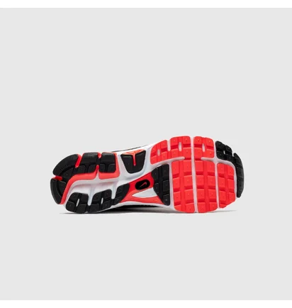 Кроссовки мужские Nike Zoom Vomero 5 Se Sp Grey/Red CZ8667-600