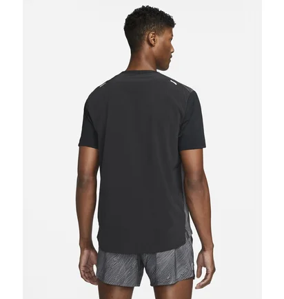 Футболка чоловіча Nike Dri-Fit Rise 365 Grey DM4646-010
