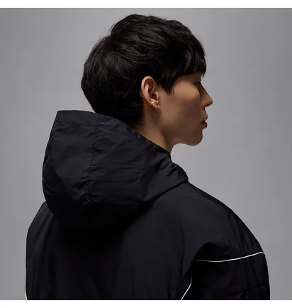 Ветровка унисекс Air Jordan Lightweight Black IB7255-010