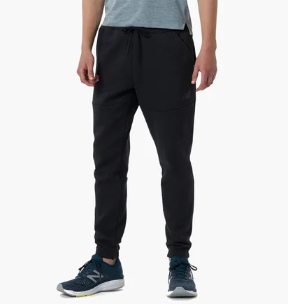Штаны мужские New Balance R.W.Tech Fleece Pant Black Mp21143Bk