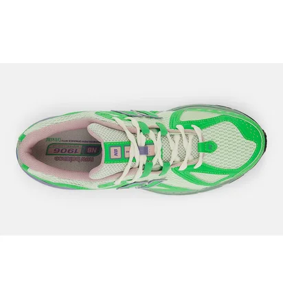 Кроссовки мужские New Balance 1906R Green/Beige M1906RVA