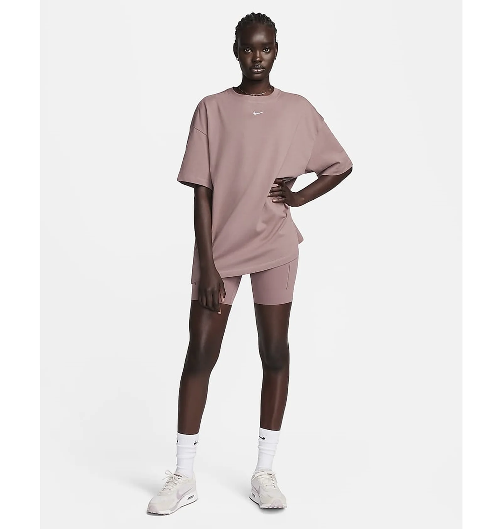 ᐉ Футболка женская Nike Sportswear Essential Violet DX7910-208