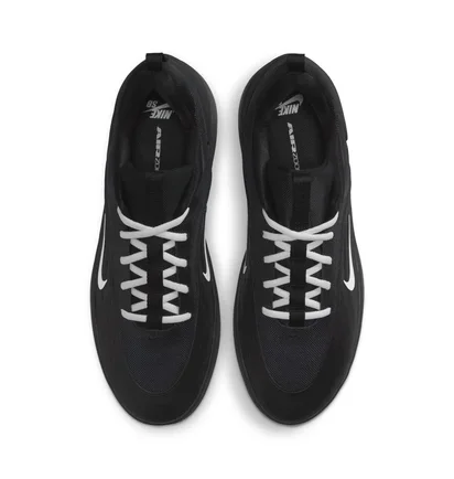 Кроссовки унисекс Nike Sb Zoom Nyjah 4 Skate Shoes Black FQ1273-002