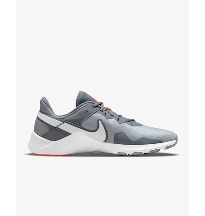 Кросівки чоловічі Nike Legend Essential 2 White CQ9356-007
