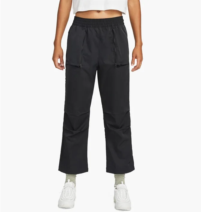 Штаны женские Nike Sportswear Dri-Fit Tech Pack Mid-Rise Woven Pants Black DQ6659-010