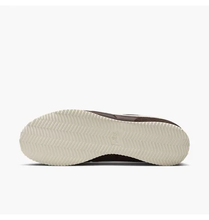 Кросівки чоловічі Nike Cortez Txt Baroque Brown/Beige HF0263-200