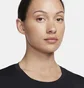 Футболка женская Nike Wone Classic Df Ss Top Black FN2798-010