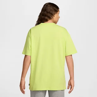 Футболка мужская Nike Sportswear Premium Essential Tee Green DO7392-736