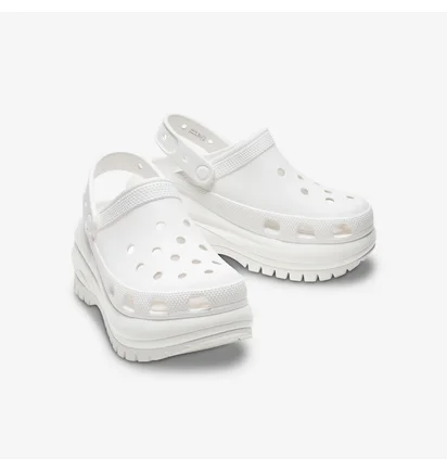 Тапочки унисекс CROCS Classic Mega Crush Clog White 207988-100