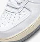 Кроссовки мужские Nike Air Force 1 07 Lx Shoes White DV7183-100