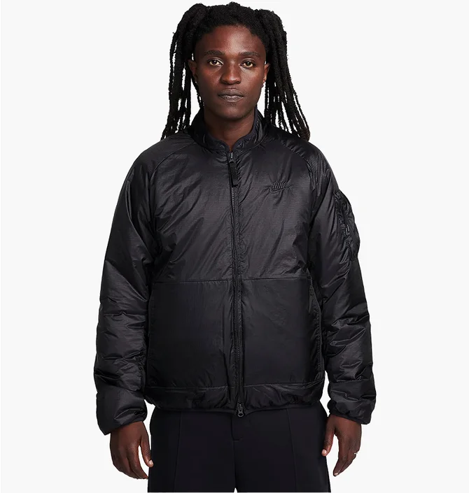 Куртка чоловіча Nike Sportswear Tech Therma-Fit Loose Insulated Jacket Black FB7858-010