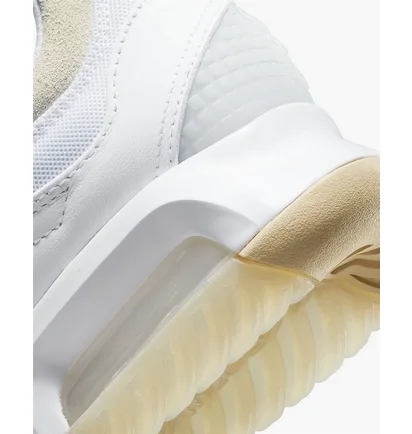 Кроссовки женские Air Jordan Ma2 White CW5992-102