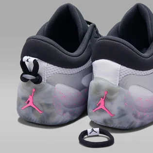 Кроссовки женские Air Jordan Heir Series 2 Grey HV4417-100