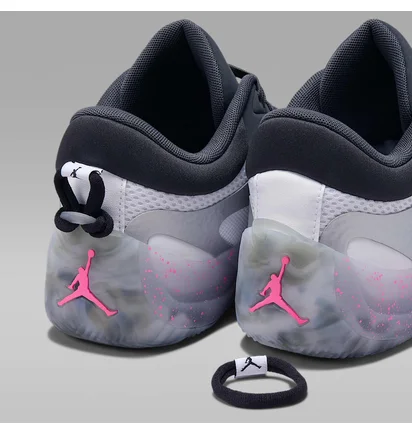 Кроссовки женские Air Jordan Heir Series 2 Grey HV4417-100