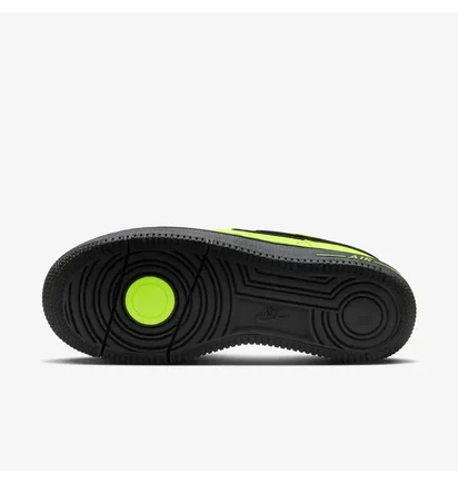 Кроссовки женские Nike W Air Force 1 Dance Green FJ7409-700