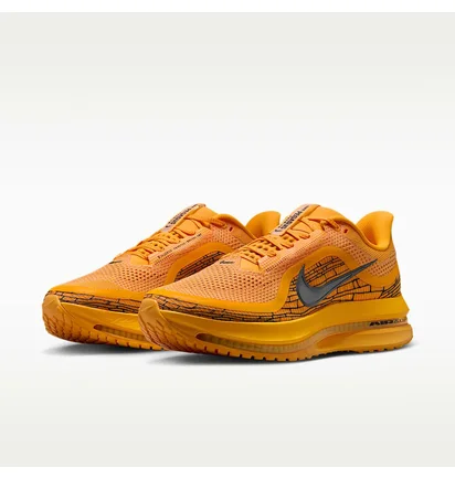 Кросівки чоловічі Nike Pegasus Premium L V8 MenS Road Running Shoes Orange IH3256-700